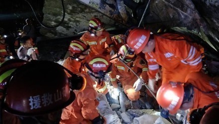 液體硅膠廠家心系地震災區(qū)，祈禱平安